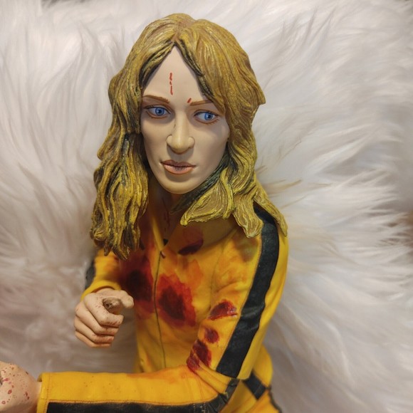 NECA 2004 KILL BILL Motion Activated Sound THE BRIDE Action Figure 18" No Sword - Picture 3 of 11